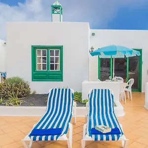 https://apartamentos-sal-y-mar.in-canary-islands.com