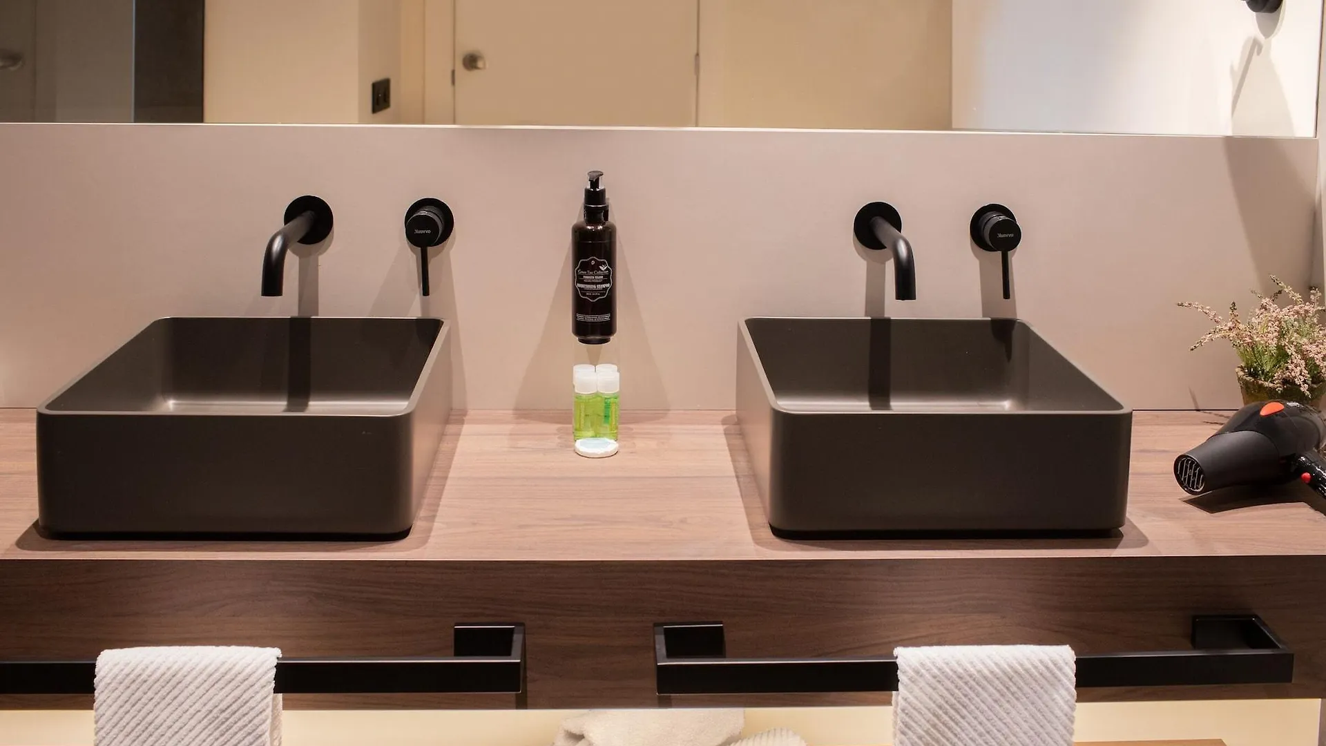 ****  Bah Barcelona Airport Hotel El Prat de Llobregat Španělsko