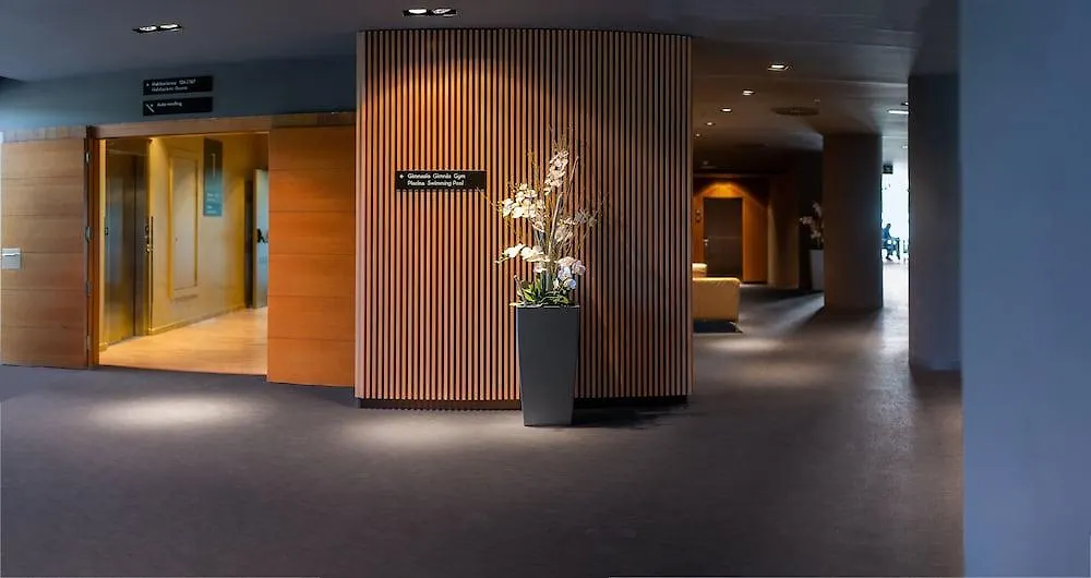 BAH Barcelona Airport Hotel El Prat de Llobregat 4*,