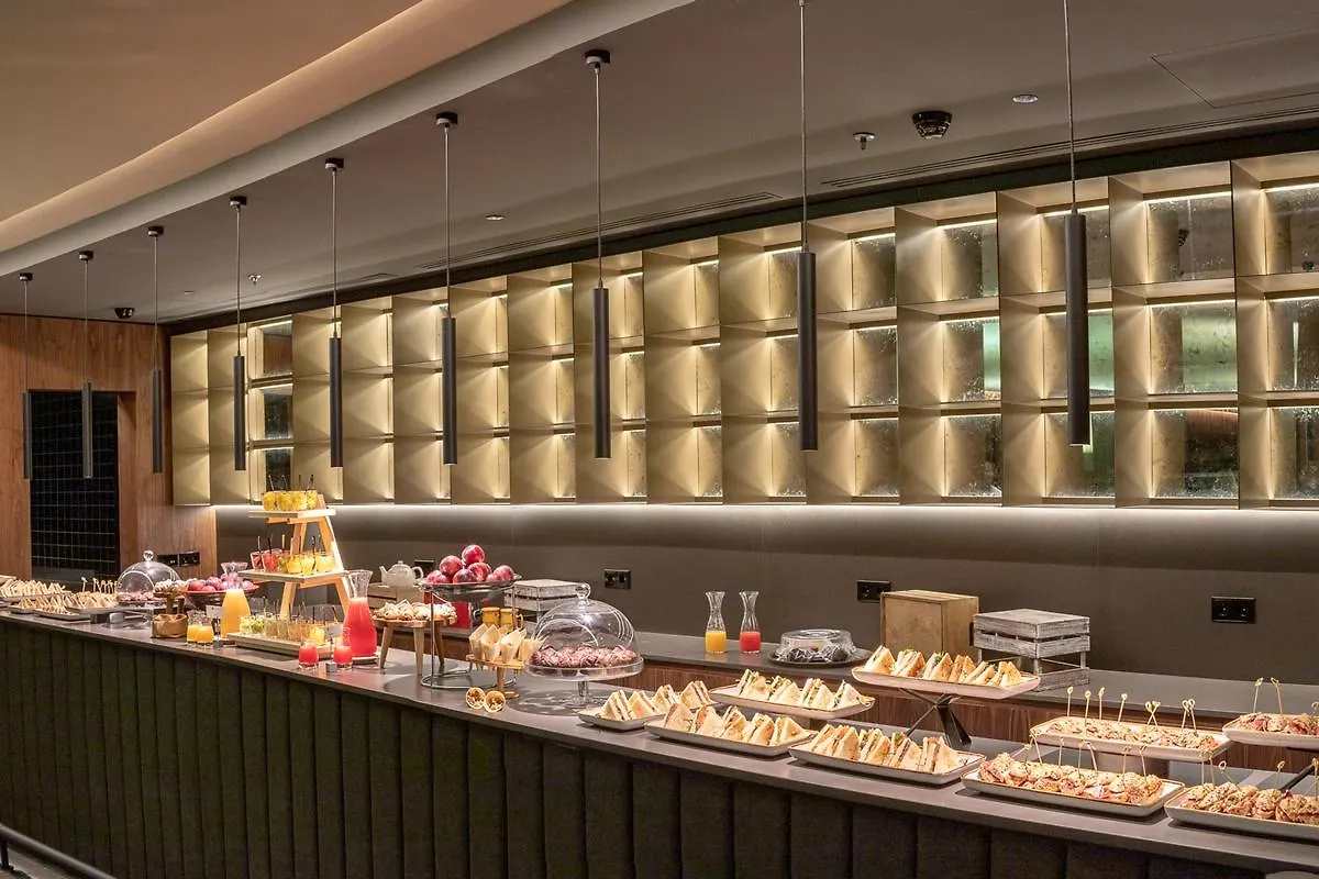 ****  Bah Barcelona Airport Hotel El Prat de Llobregat Španělsko